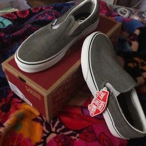 Brand New Herringbone Grey Slip On Vans